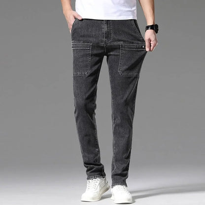 Komfortabel Jeans med flere lommer - Den