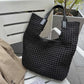 Vævet tote taske med struktureret design - Virgil
