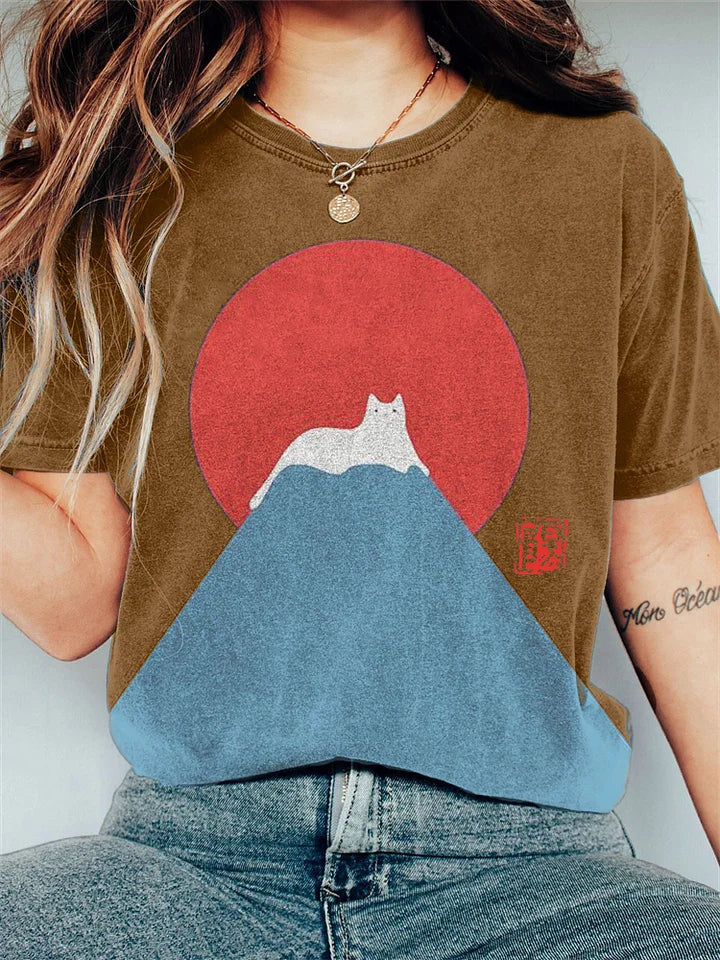 Japansk kunst Fuji-kat på bjerg T-shirt med tryk - Patricia