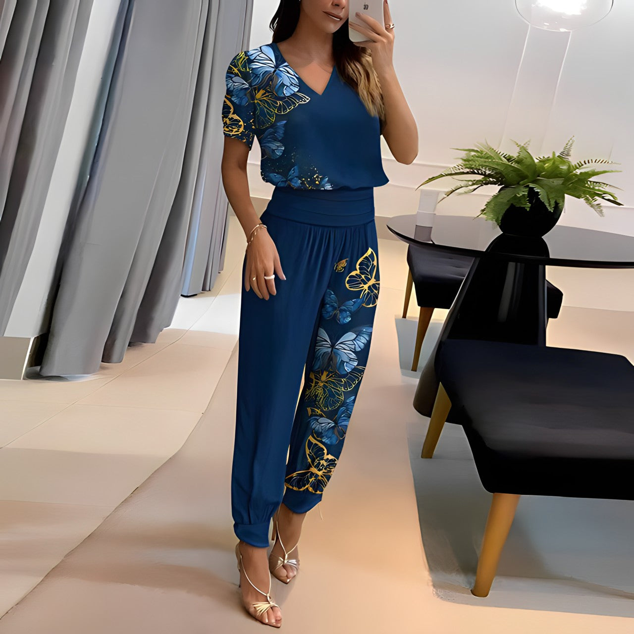 Luna- Trendy sæt med bluse og bukser