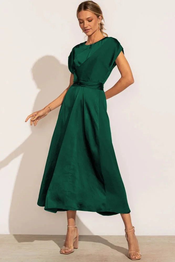 Elegant festkjole i satinsilke - Stevie