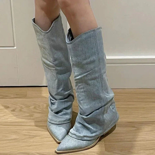 Stilfulde denimstøvler til kvinder i mellemhøjde - Merryn