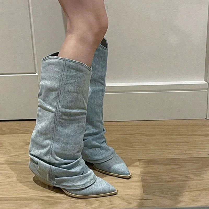 Stilfulde denimstøvler til kvinder i mellemhøjde - Merryn
