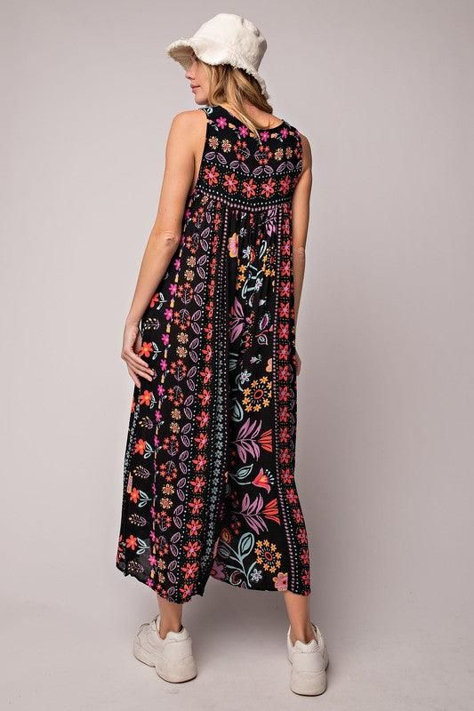 Mette - Jumpsuit Til Damer Med Blomstret V-udskæring