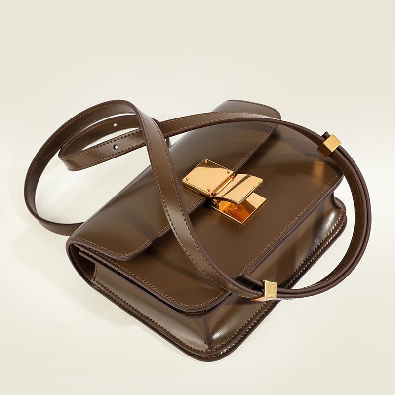Emma - Klassisk skuldertaske med flap