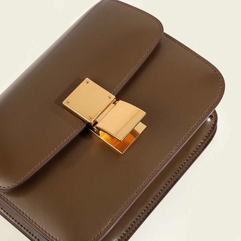 Emma - Klassisk skuldertaske med flap